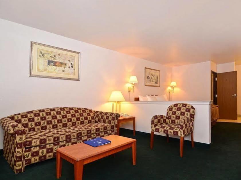 Magnuson Hotel Manitou Springs Extérieur photo